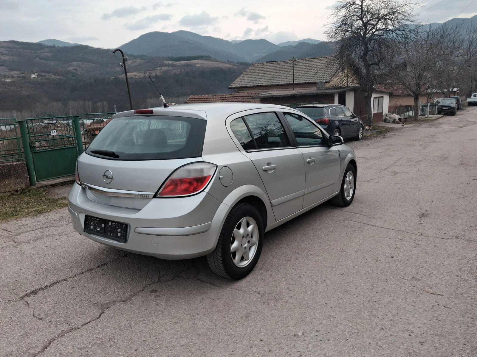 Opel Astra 1.7cdti.klim.80кс., снимка 5 - Автомобили и джипове - 53927915
