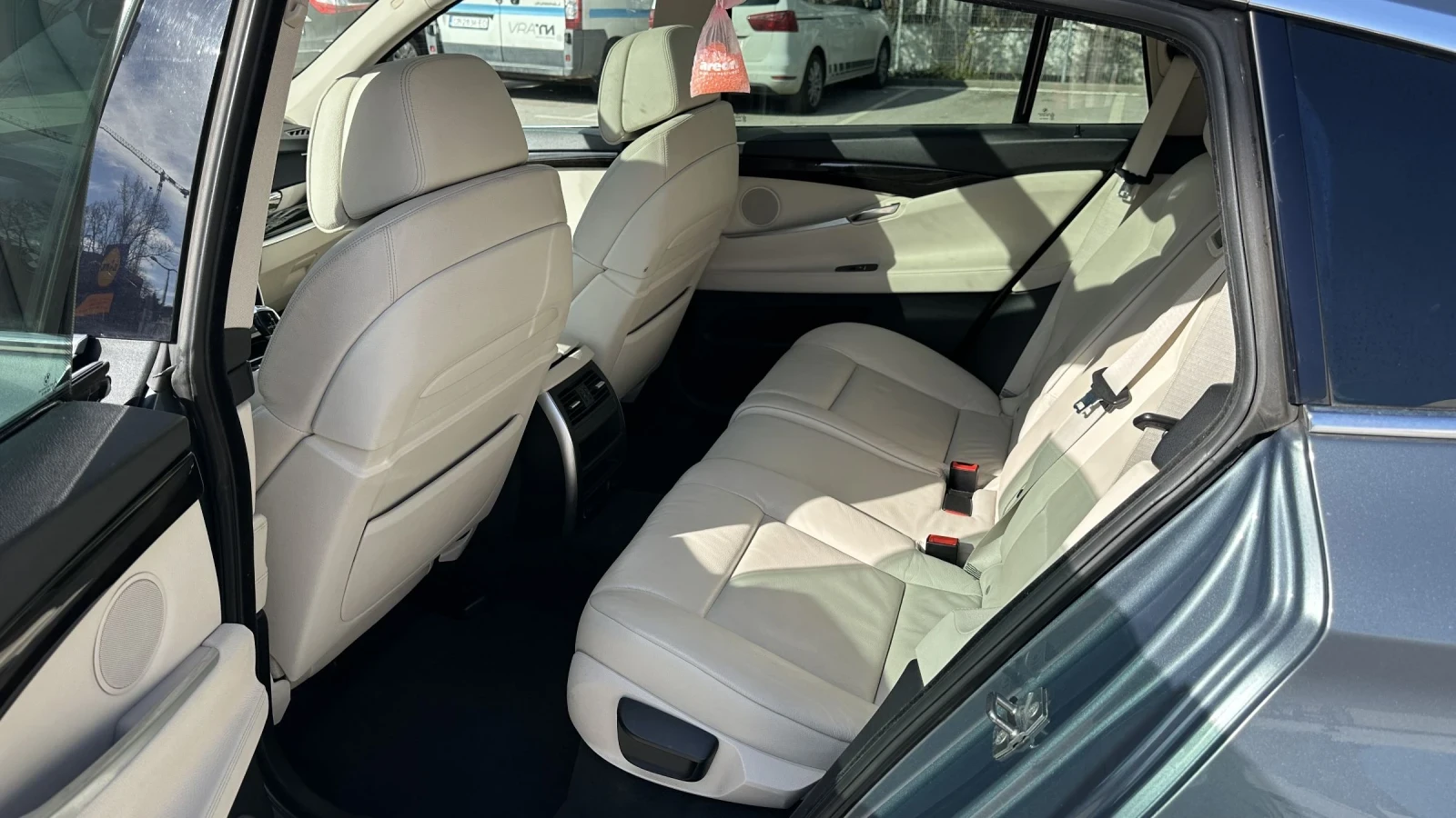 BMW 5 Gran Turismo 530d GT, снимка 11 - Автомобили и джипове - 53936270
