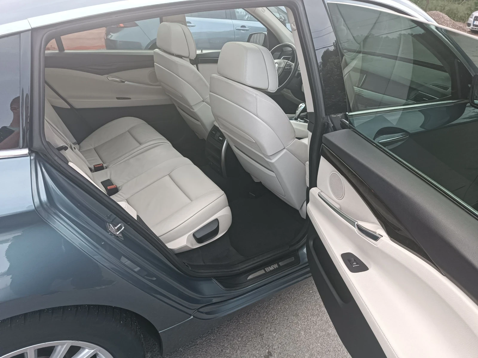 BMW 5 Gran Turismo 530d GT, снимка 14 - Автомобили и джипове - 53936270
