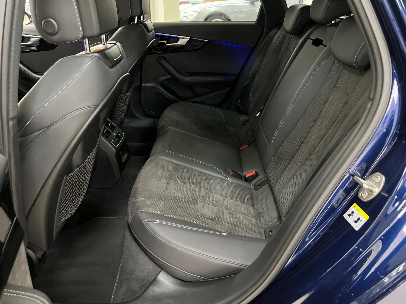 Audi A4 S LINE  BUSINESS CLASS, снимка 11 - Автомобили и джипове - 54917714