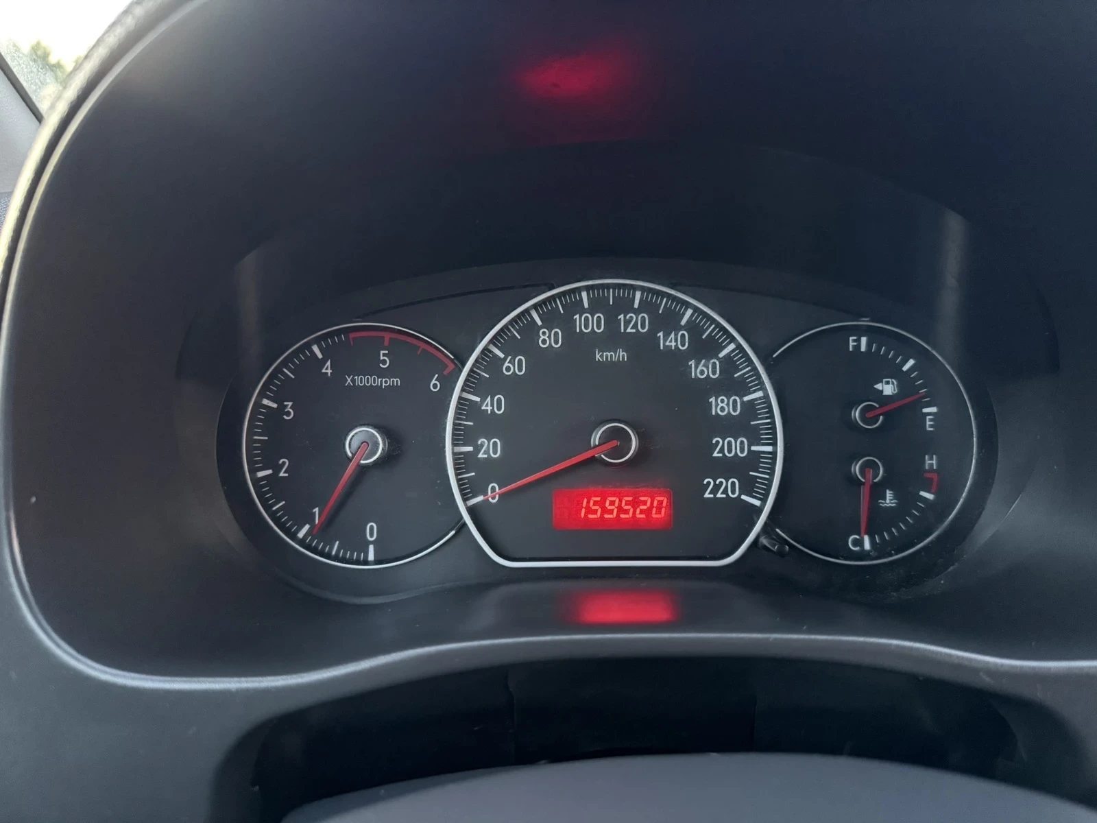 Fiat Sedici 1.9 DDIS 4x4, снимка 15 - Автомобили и джипове - 54948543