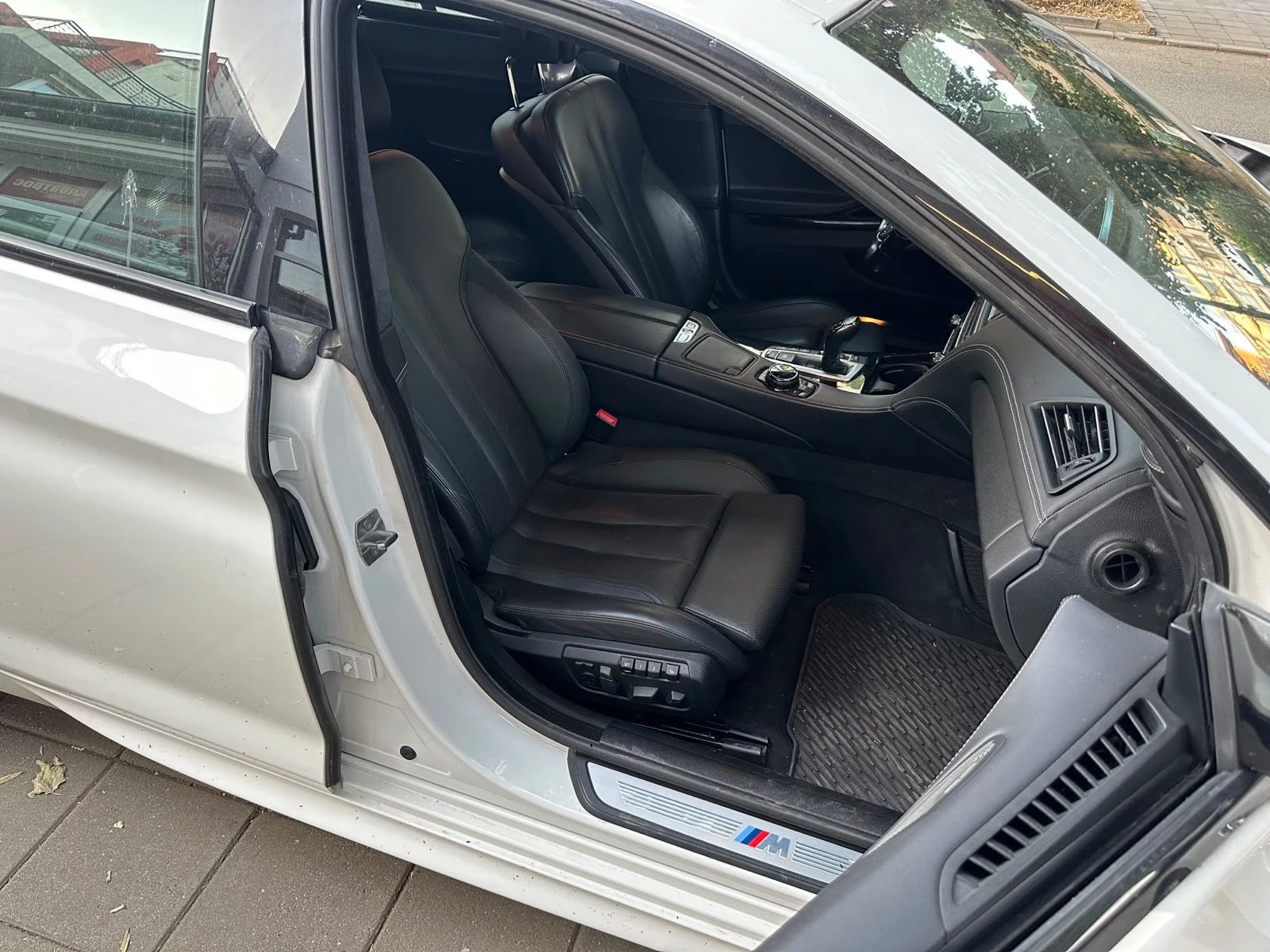 BMW 650 full M paket!!!4x4!!!!, снимка 13 - Автомобили и джипове - 55248871