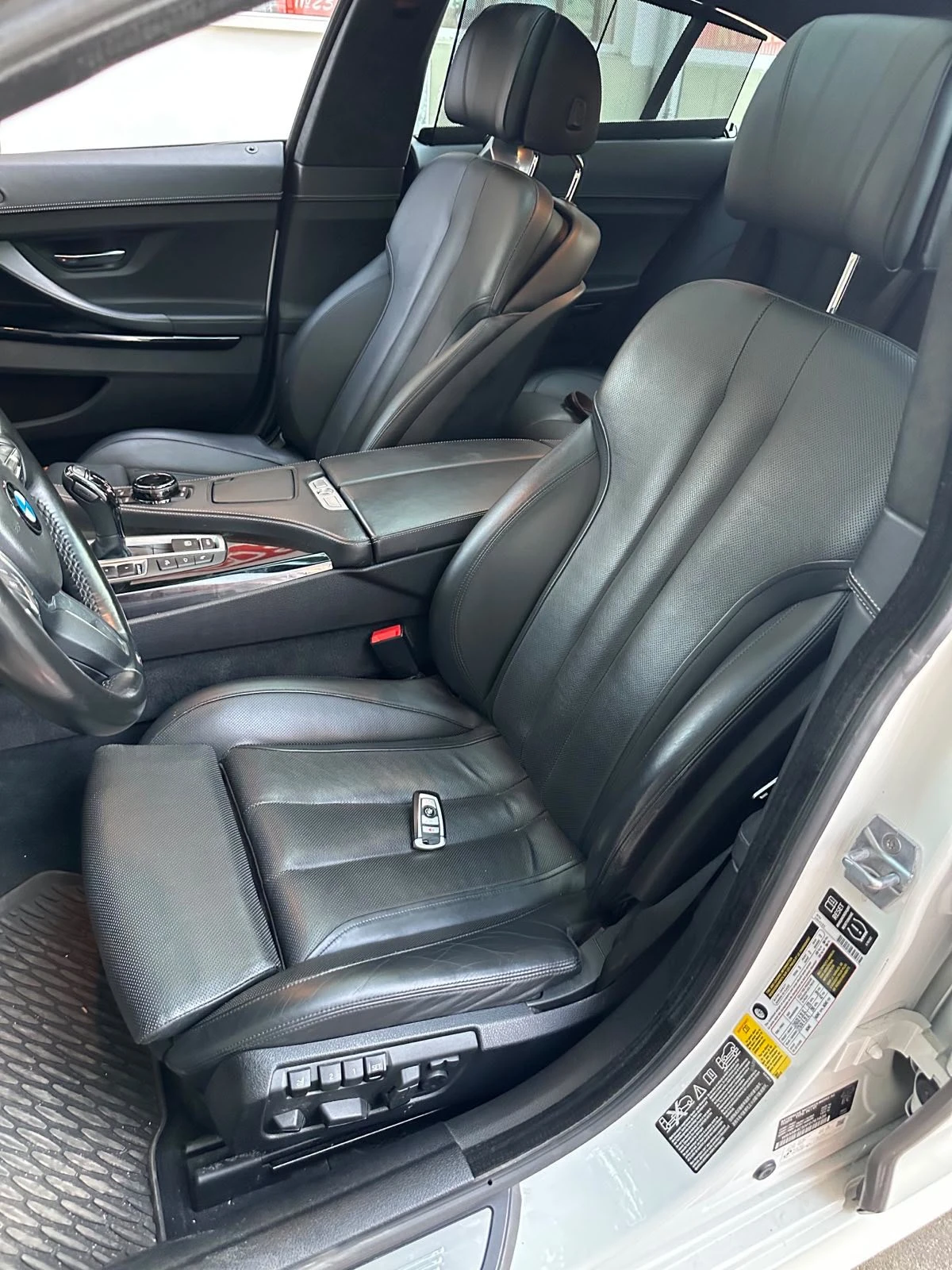 BMW 650 full M paket!!!4x4!!!!, снимка 7 - Автомобили и джипове - 55248871