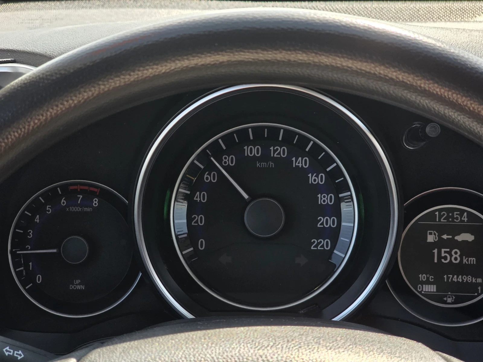 Honda Jazz 1.3i swiss edition , снимка 12 - Автомобили и джипове - 55255461
