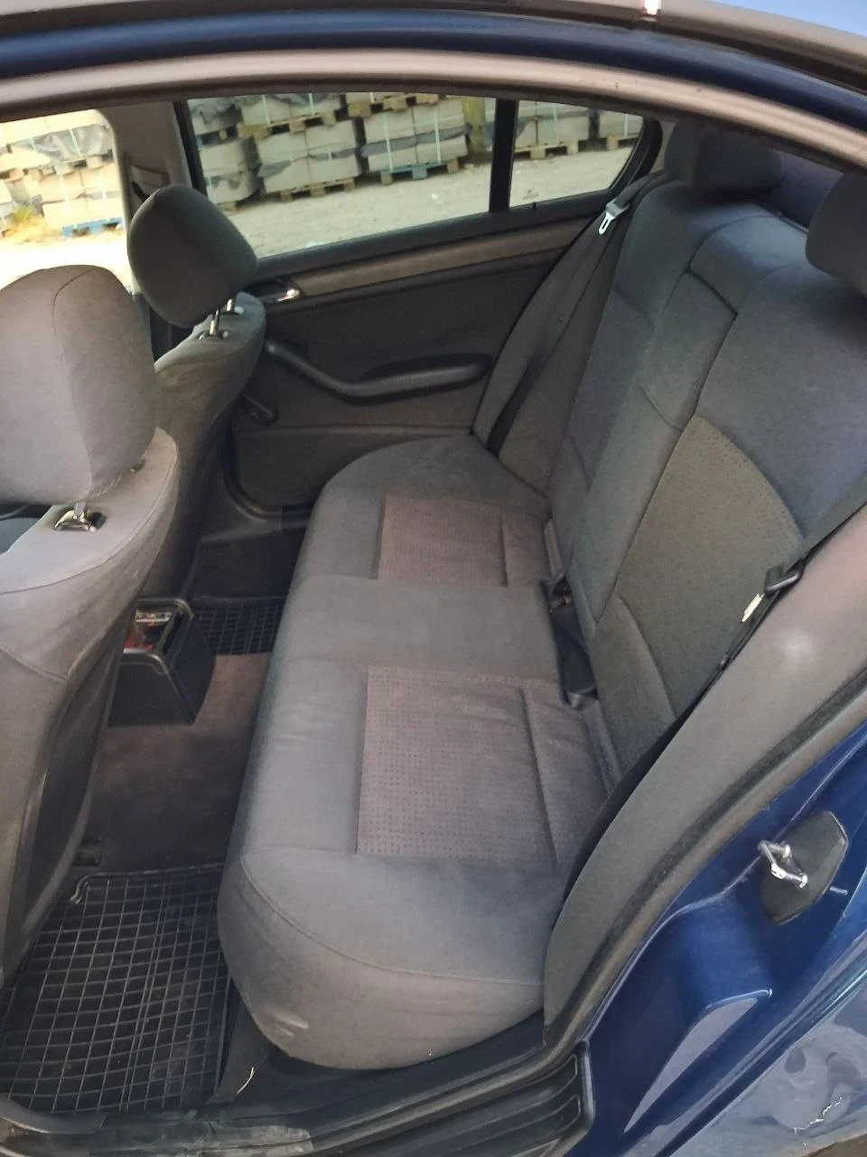 BMW 320 2.0Д  150к  клима, снимка 13 - Автомобили и джипове - 55840604