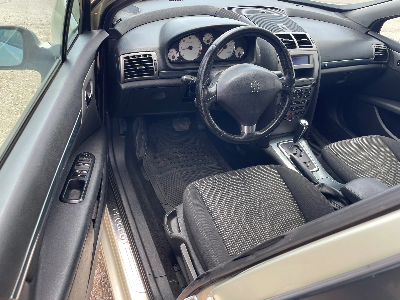 Peugeot 407 2.2i, снимка 8 - Автомобили и джипове - 56075269