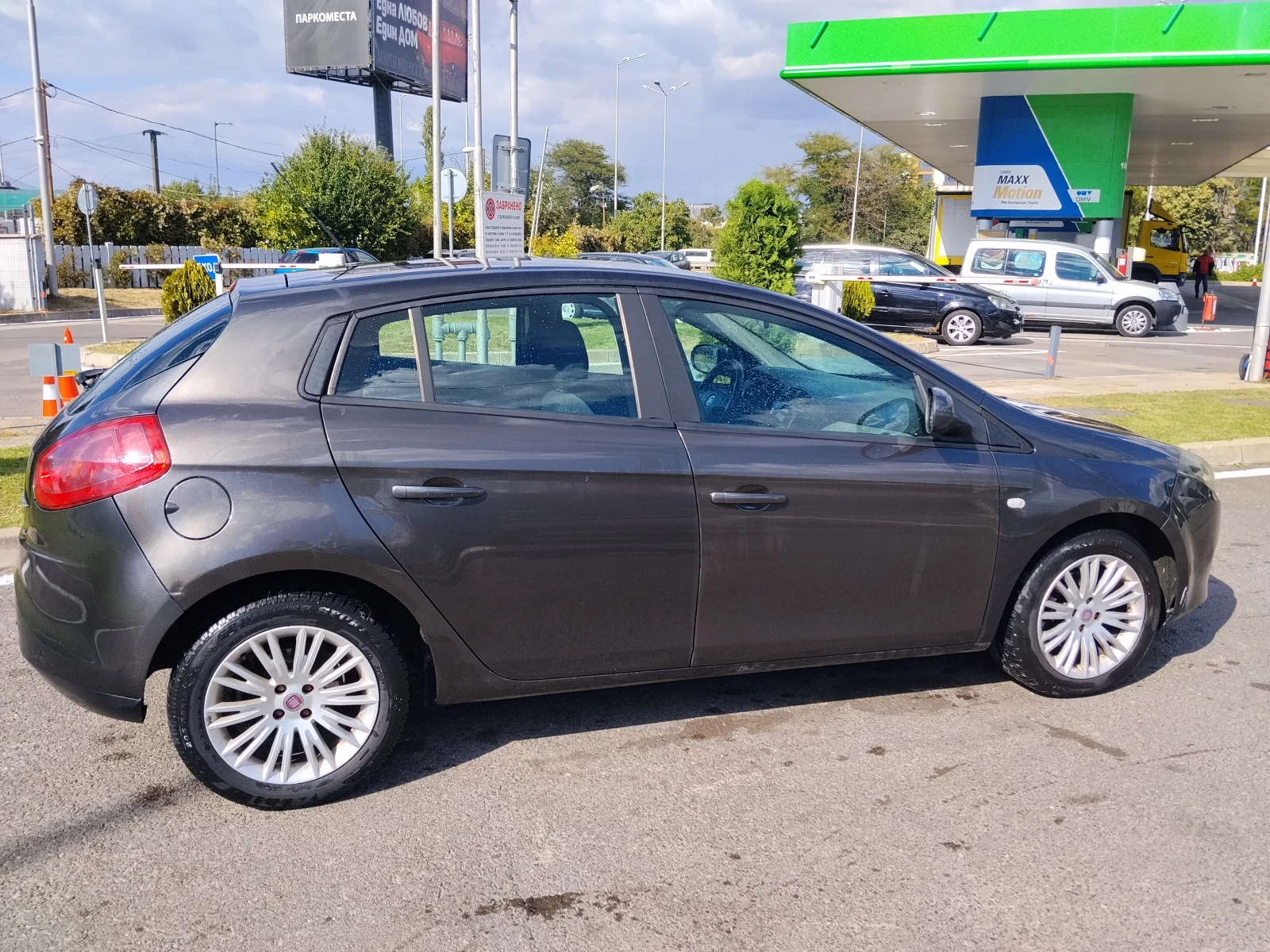 Fiat Bravo 1.6 JTD / E 5, снимка 7 - Автомобили и джипове - 56201374