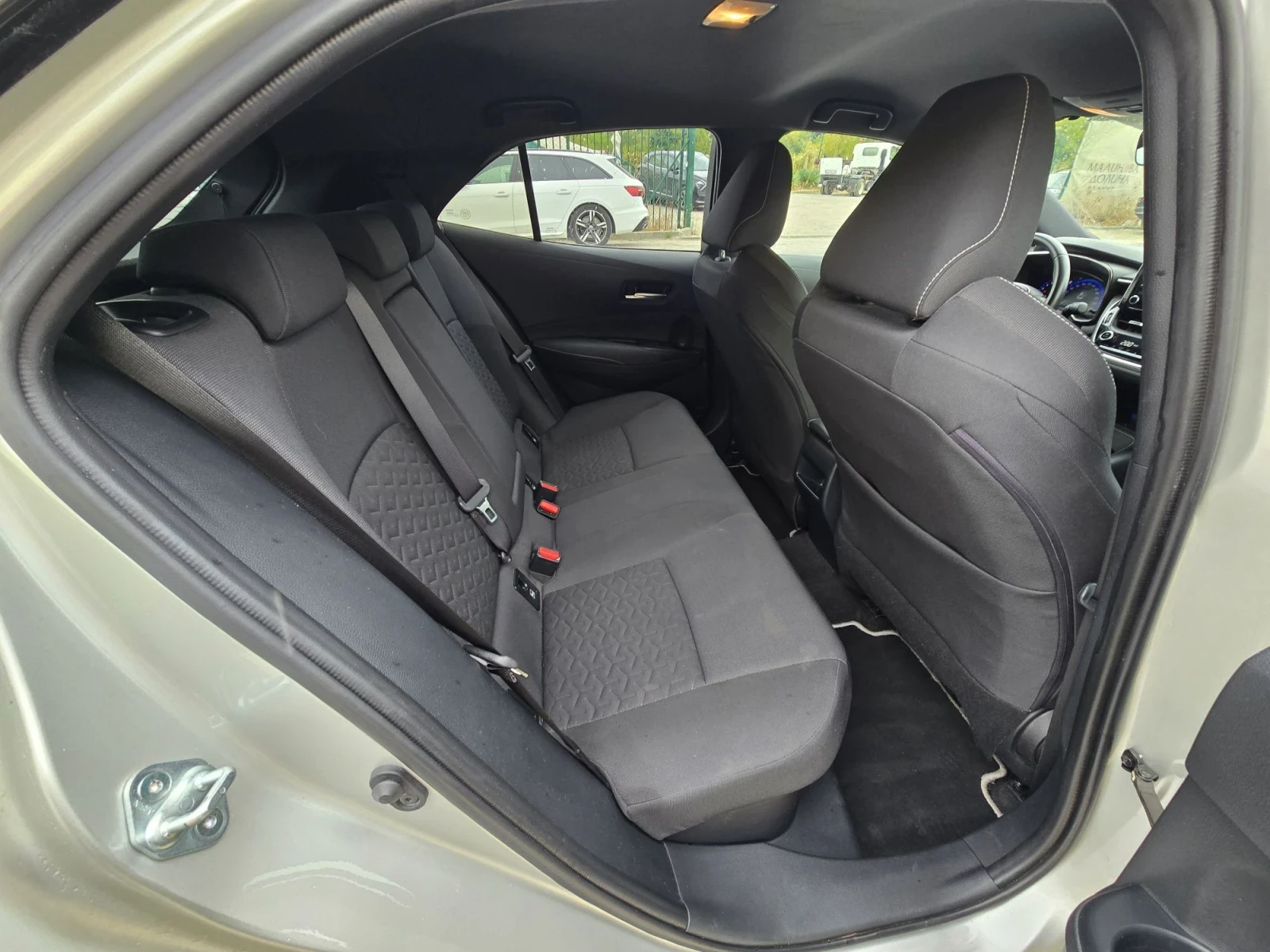 Toyota Corolla PREMIUM/HYBRID/CAMERA, снимка 11 - Автомобили и джипове - 56222438