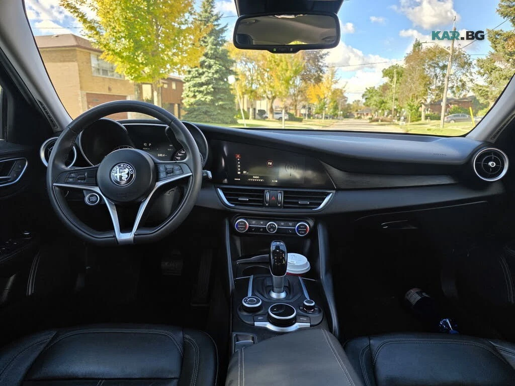 Alfa Romeo Giulia AWD* DISTRONIC* PANORAMA* �������* ������* �����*  | Mobile.bg � ����������� 7