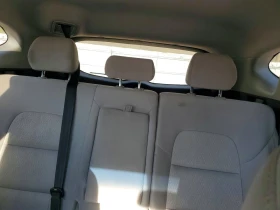 Hyundai Tucson 2.0l Se, снимка 9