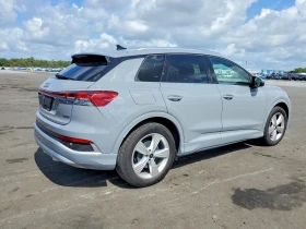 Audi Q4 e-tron Premium 55 quattro, снимка 3