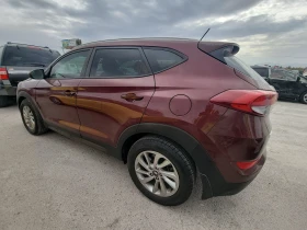 Hyundai Tucson SE w/Beige Interior, снимка 7