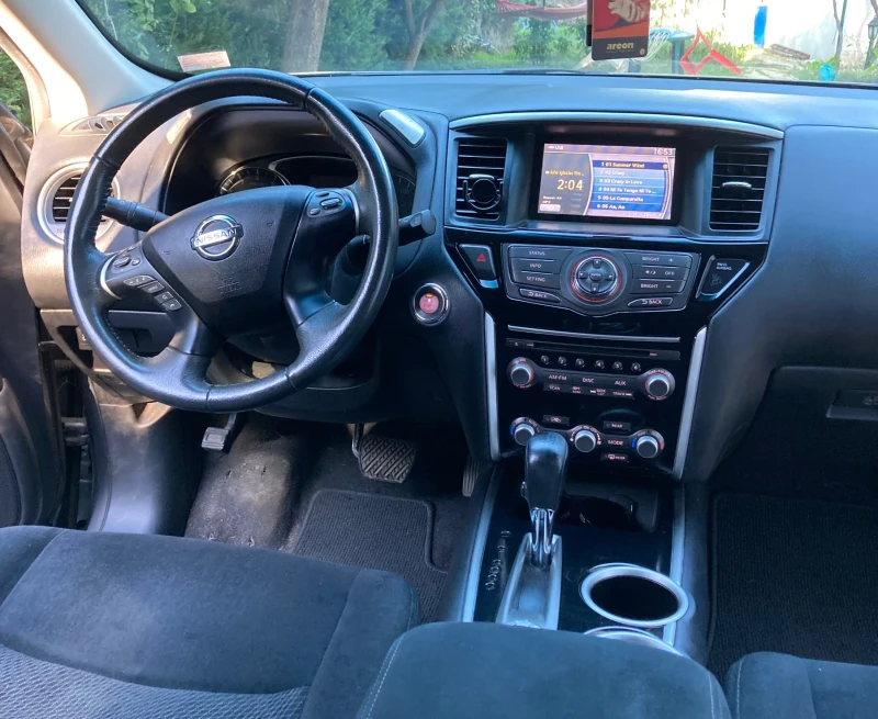 Nissan Pathfinder, снимка 13 - Автомобили и джипове - 47395335