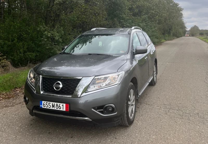 Nissan Pathfinder, снимка 12 - Автомобили и джипове - 47395335