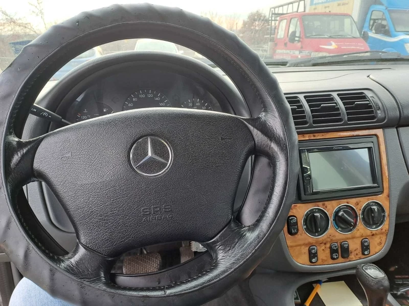 Mercedes-Benz ML 320, снимка 6 - Автомобили и джипове - 48540324