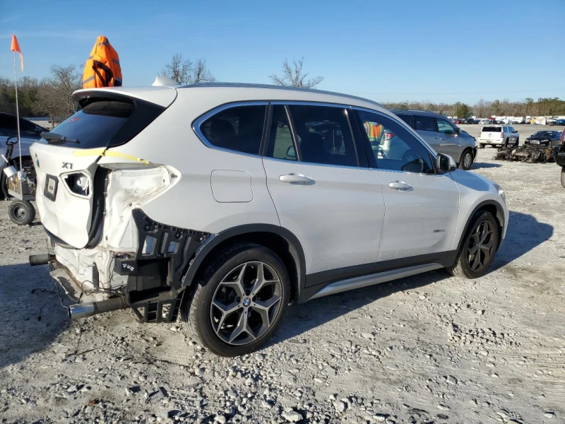 BMW X1 XDRIVE/СЕРВИЗНА ИСТОРИЯ/ТОП ОФЕРТА, снимка 3 - Автомобили и джипове - 49118430