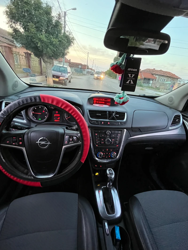 Opel Mokka, снимка 3 - Автомобили и джипове - 52868507