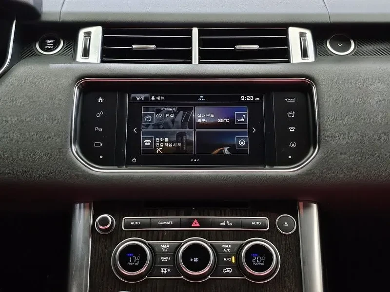 Land Rover Range Rover Sport 3.0D, снимка 17 - Автомобили и джипове - 54500522