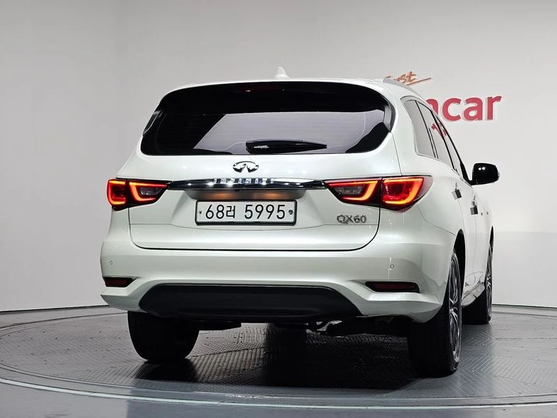 Infiniti QX60 3.5 Automatic, снимка 4 - Автомобили и джипове - 55597747