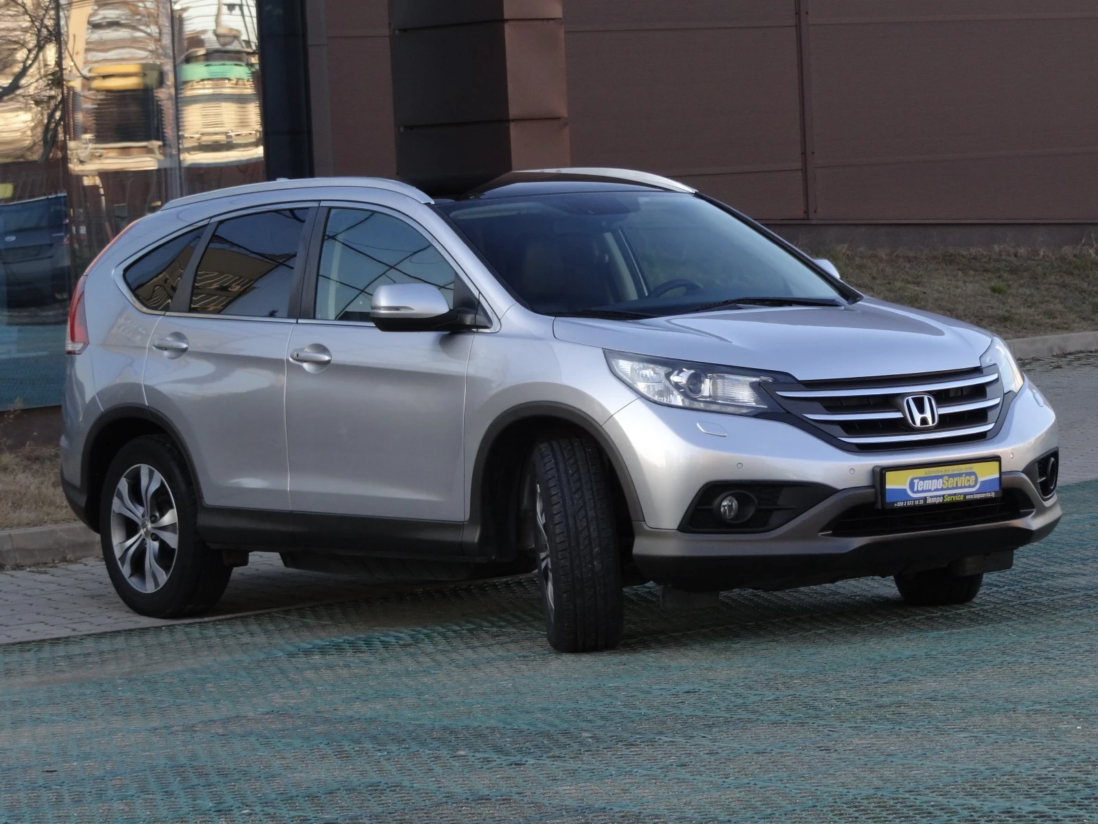 Honda Cr-v 2.2i-DTEC/AUTO/NAVI/KOJA/PANORAMA/XENON/CAMERA/LED - изображение 5