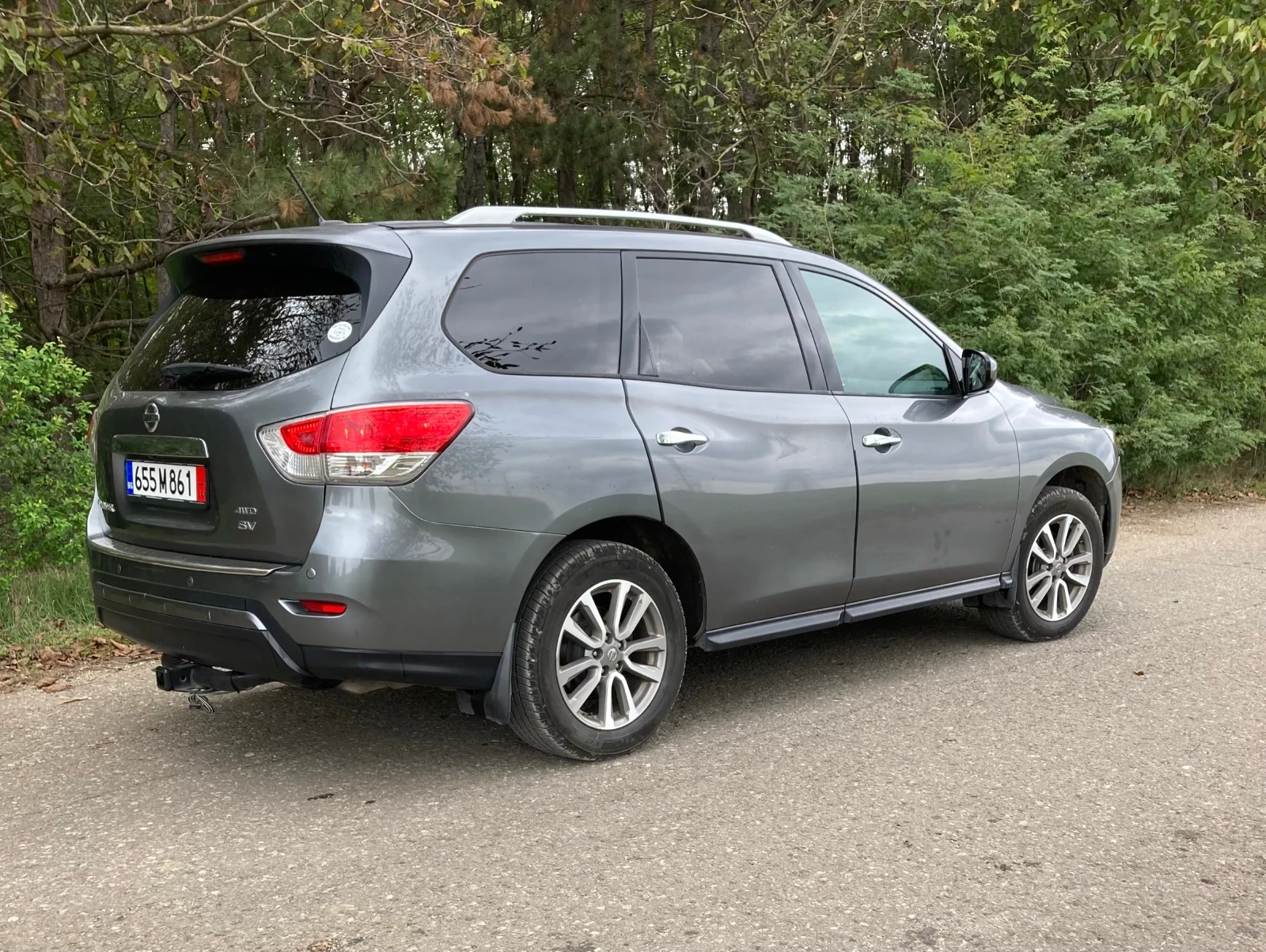 Nissan Pathfinder  - изображение 7