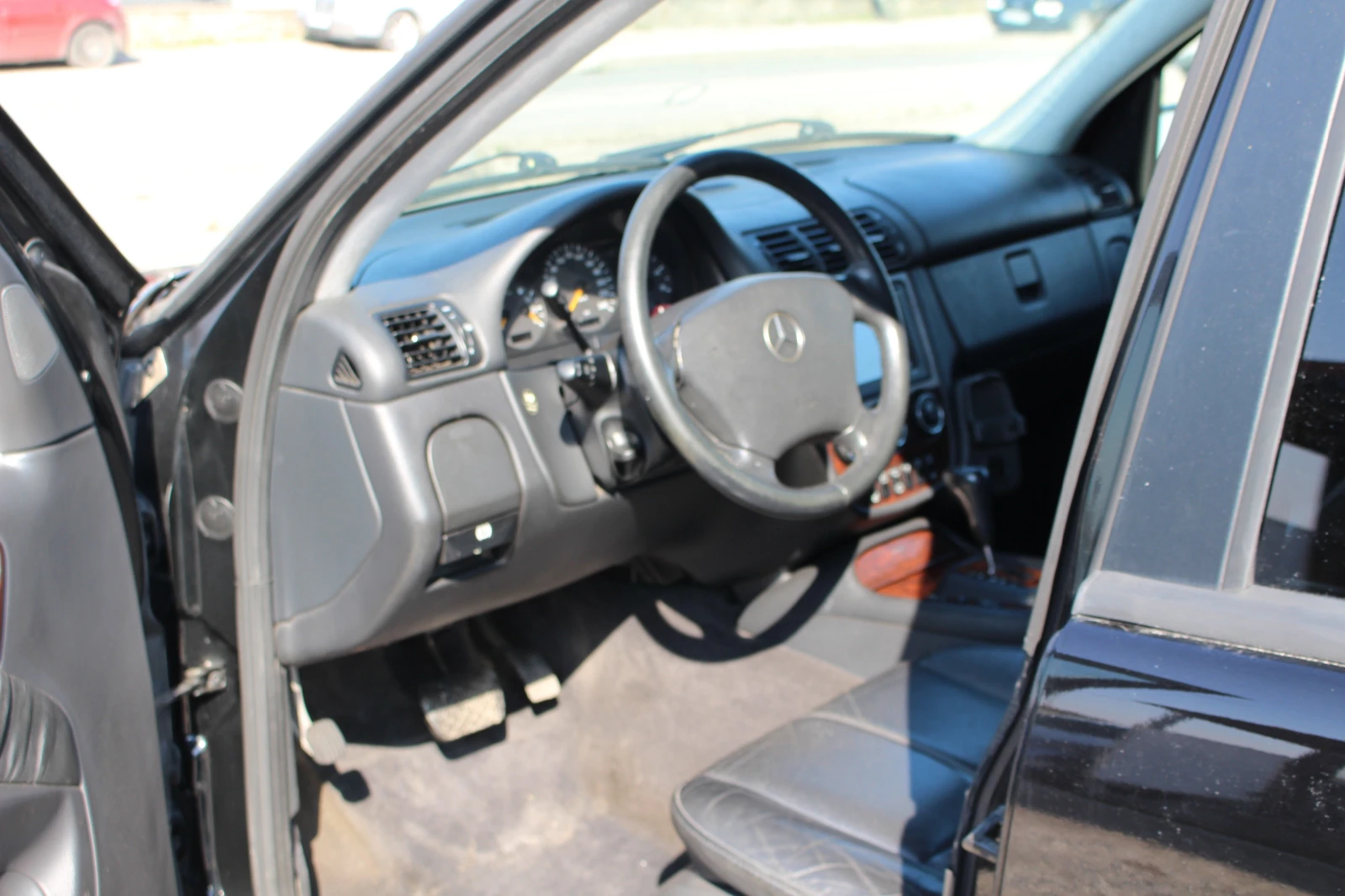 Mercedes-Benz ML 270 CDI, снимка 5 - Автомобили и джипове - 53760161