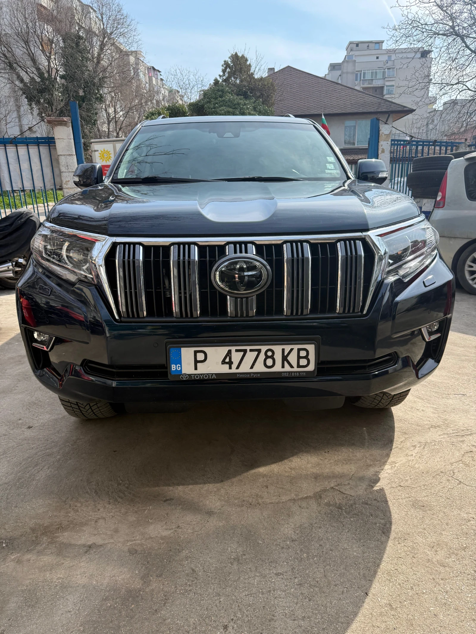 Toyota Land cruiser 150