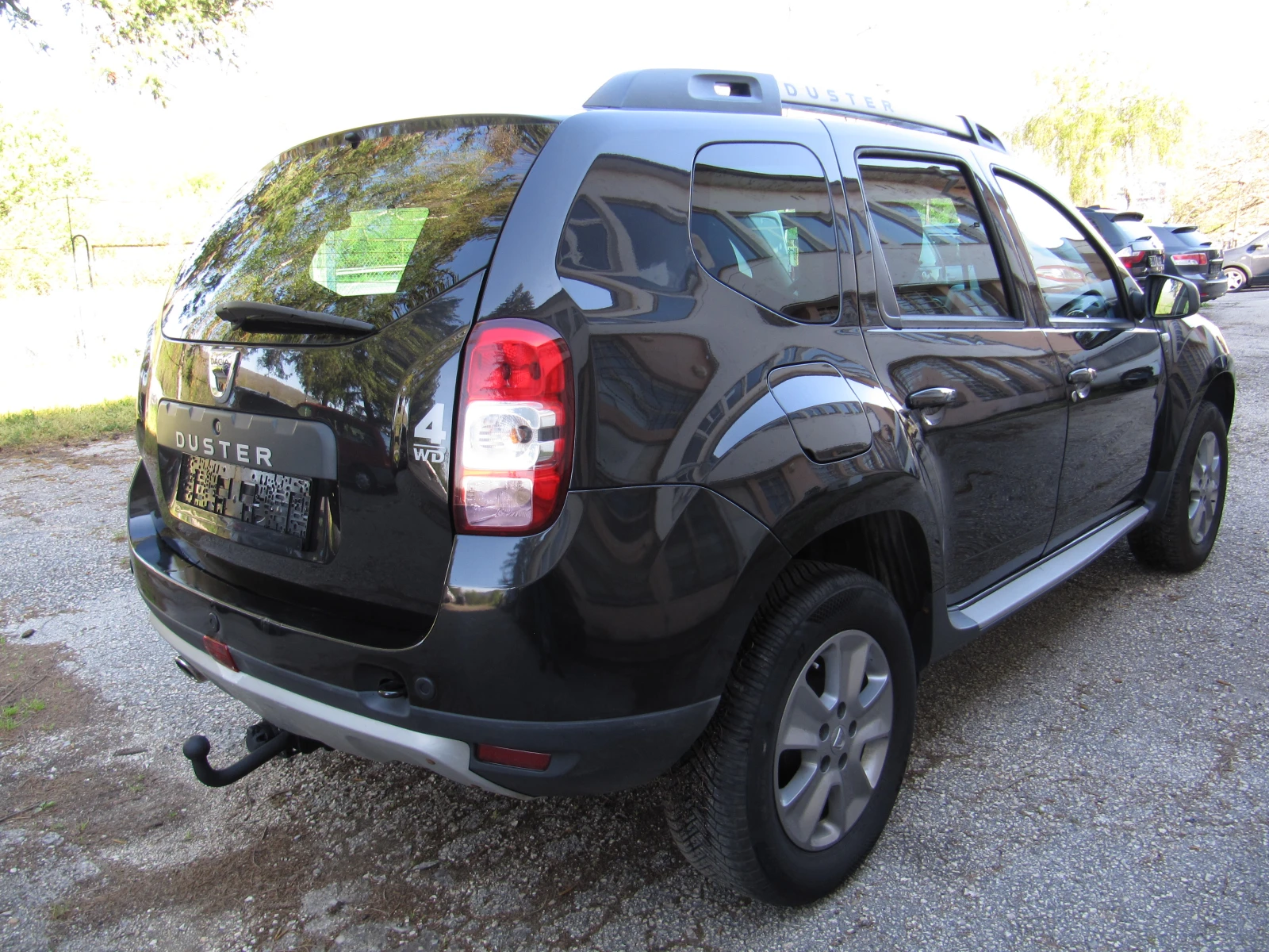 Dacia Duster 1.5dci 4X4 NAVI, снимка 3 - Автомобили и джипове - 54316097