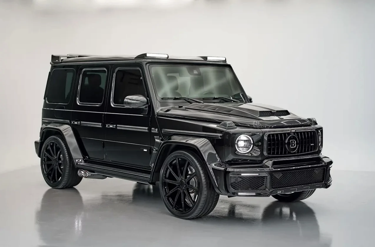 Mercedes-Benz G 63 AMG BRABUS G900 SUPER BLACK 