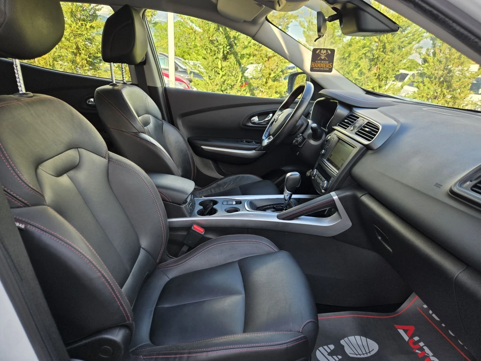 Renault Kadjar 1.5DCI-110кс= АВТОМАТ= HYPNOTIC= LED= CAMERA= ПОДГ, снимка 15 - Автомобили и джипове - 54597920