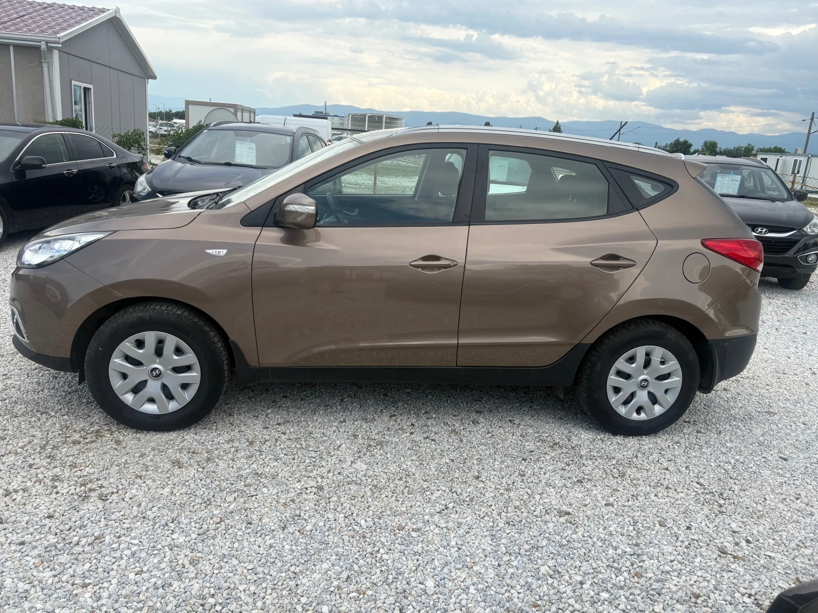 Hyundai IX35, снимка 3 - Автомобили и джипове - 54766224