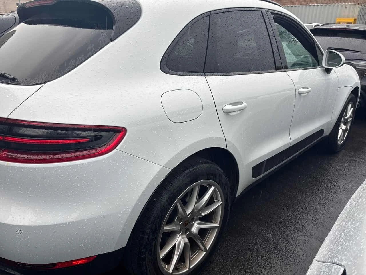 Porsche Macan * S * CARFAX *  2 КЛЮЧА * ПОДГРЕВИ * ОБДУХВАНЕ , снимка 3 - Автомобили и джипове - 55074130