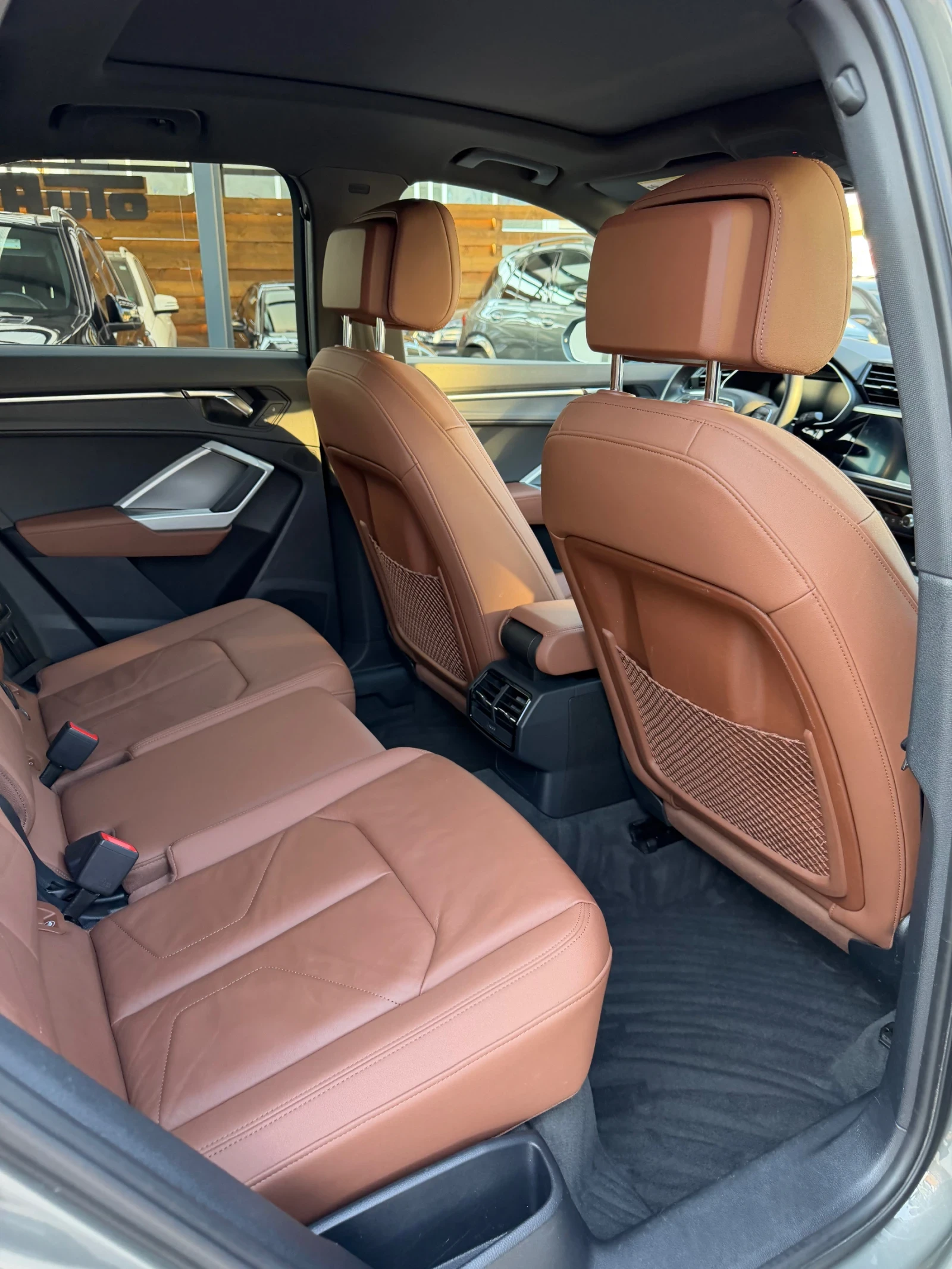 Audi Q3 45 Tfsi S-line Quattro, снимка 12 - Автомобили и джипове - 55647314