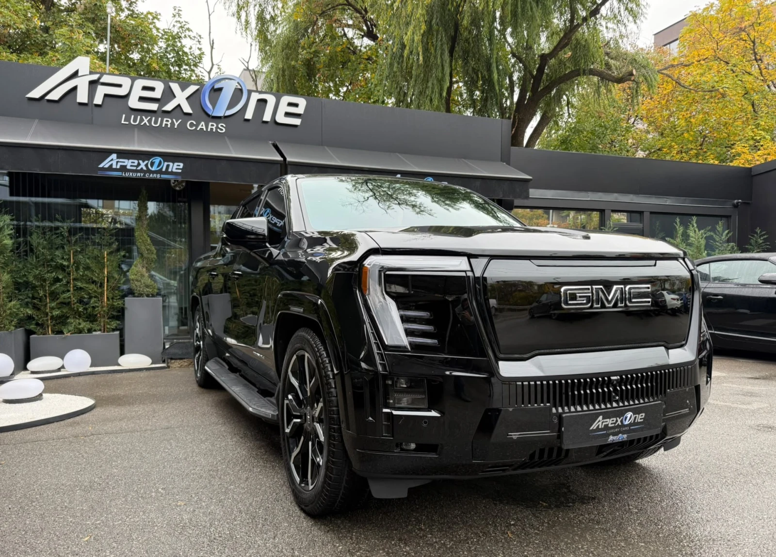 Gmc Sierra EV DENALI/210kWh/BOSE/CRABWALK, снимка 4 - Автомобили и джипове - 56718806