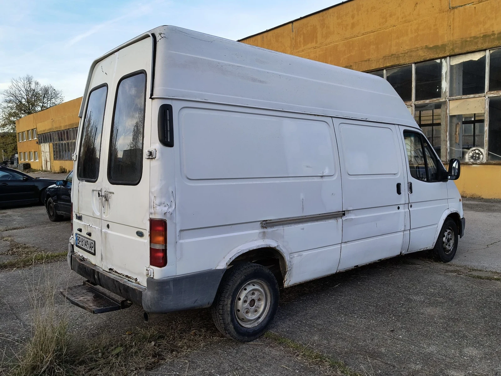 Ford Transit 2.5D  - изображение 4