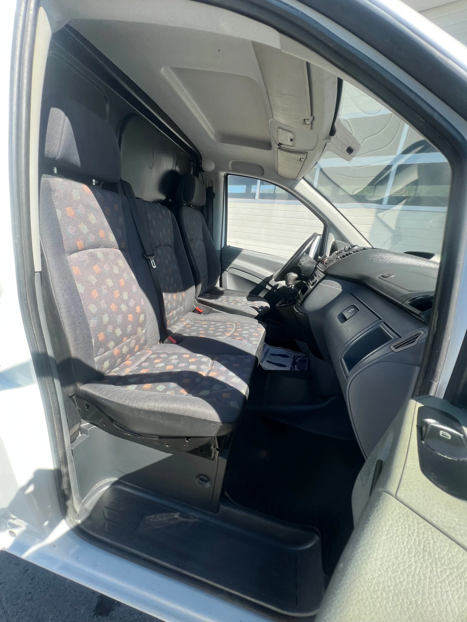 Mercedes-Benz Vito 109 / Климатроник / ОМ646, снимка 13 - Бусове и автобуси - 54608731