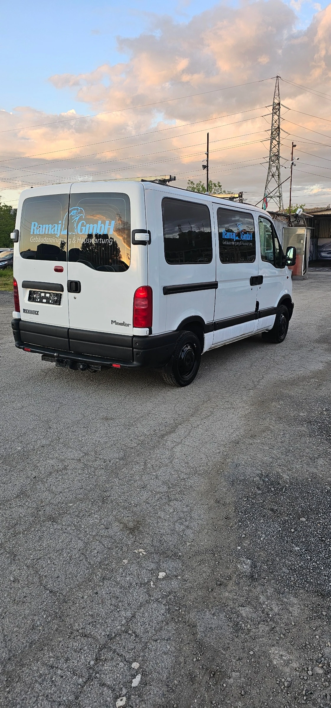 Renault Master Т28 2.2dCi, снимка 3 - Бусове и автобуси - 54682233