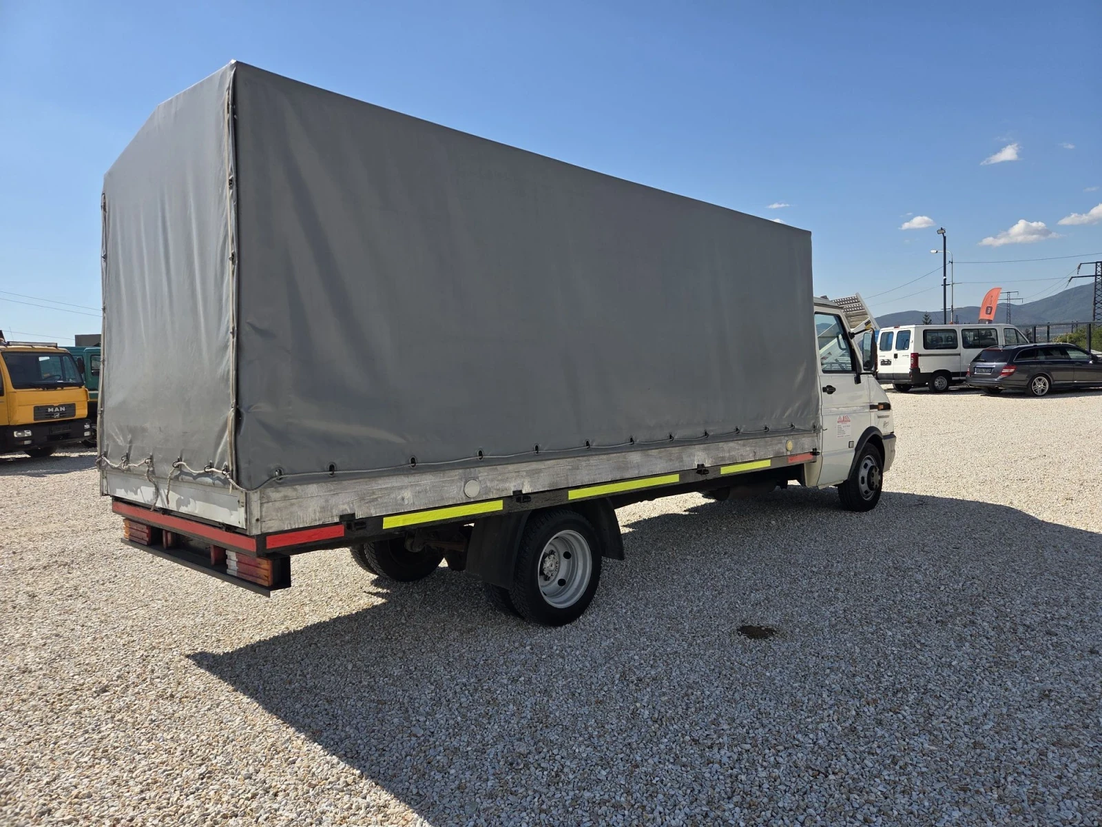 Iveco Daily 4.85m, снимка 3 - Бусове и автобуси - 56070117