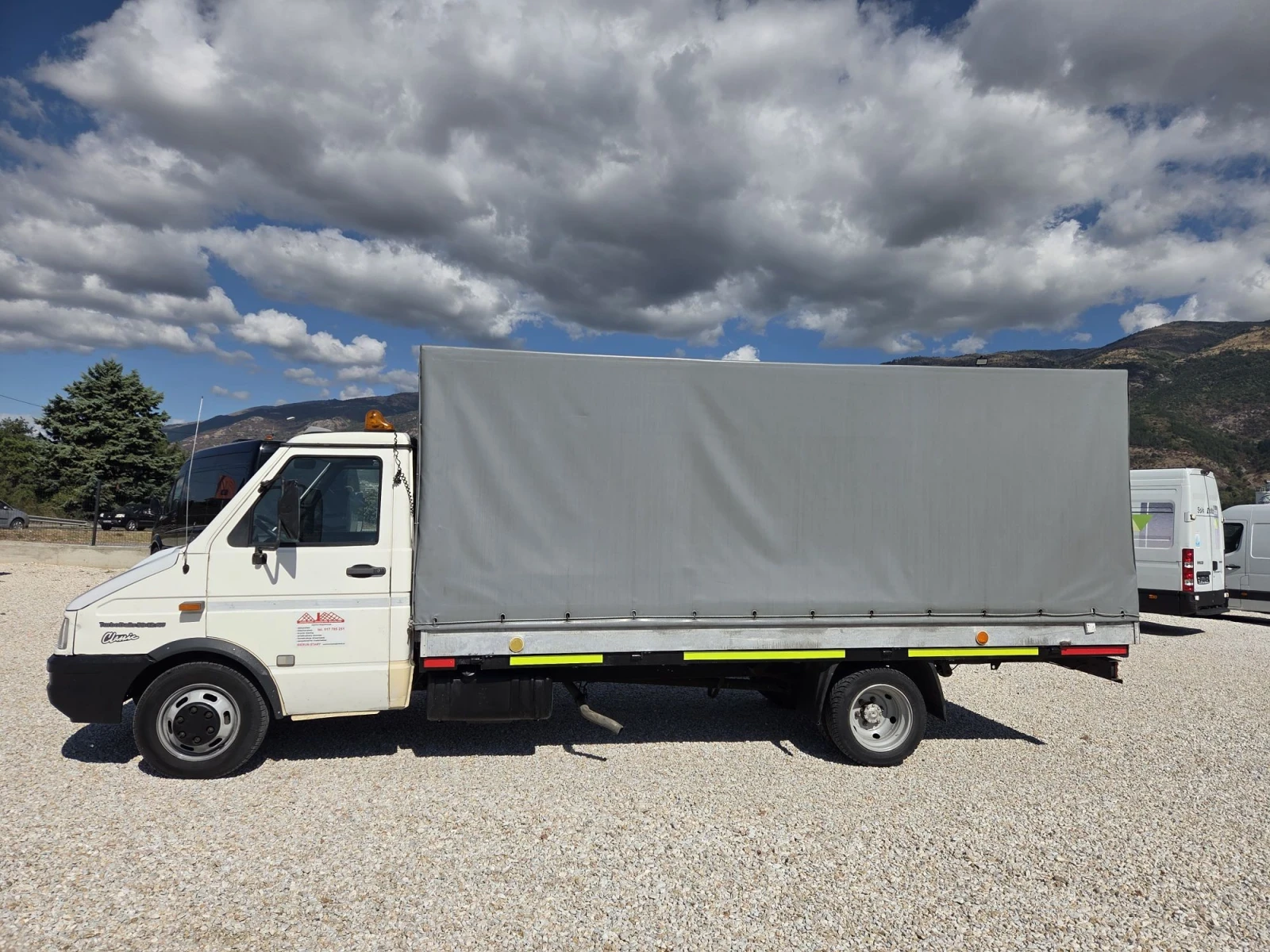 Iveco Daily 4.85m, снимка 5 - Бусове и автобуси - 56070117