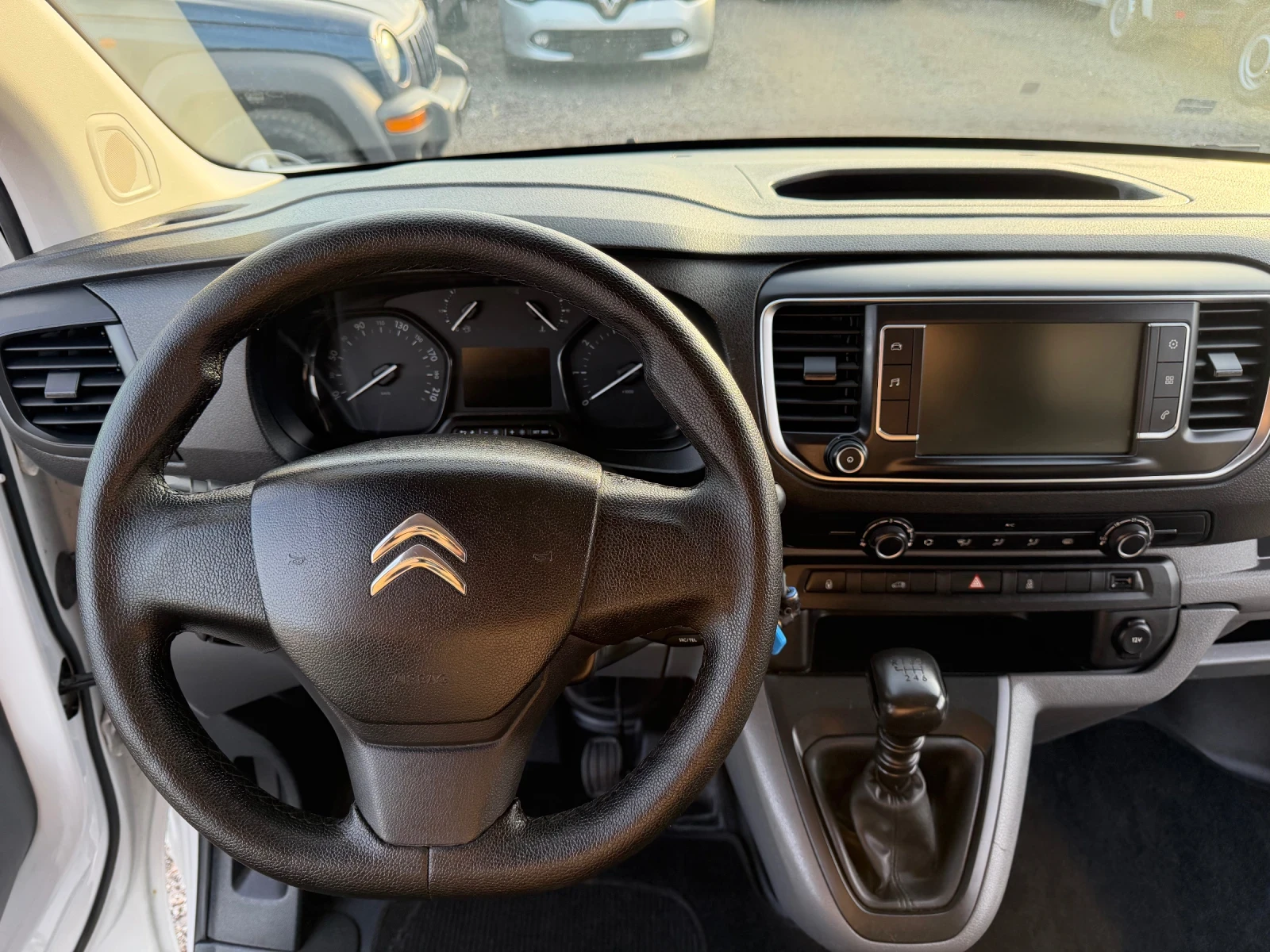 Citroen Jumpy, снимка 11 - Бусове и автобуси - 56416994