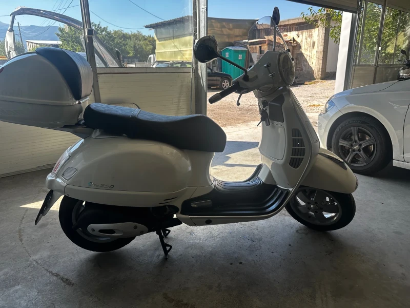 Vespa GTS 250cc-2006g 17492km, снимка 8 - Мотоциклети и мототехника - 46843498