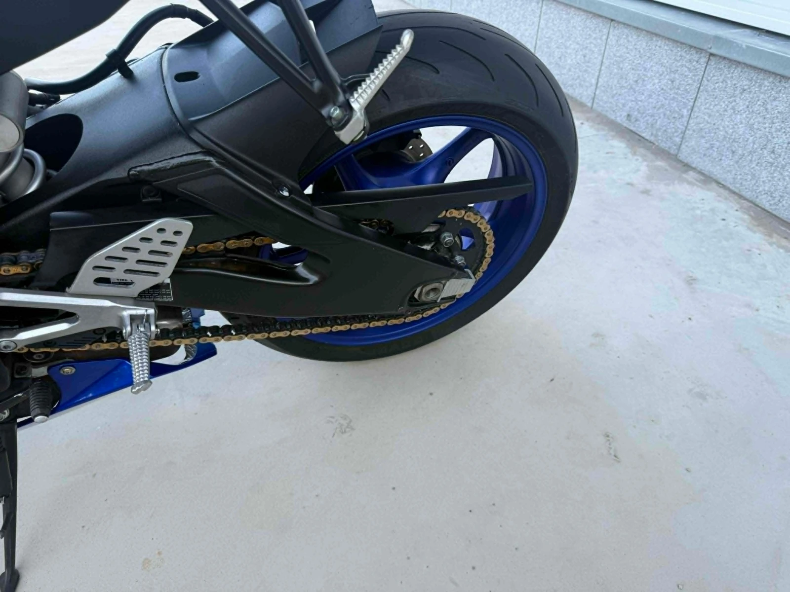 Yamaha YZF-R6 A2 25KW!!!!!!!, снимка 6 - Мотоциклети и мототехника - 54444044