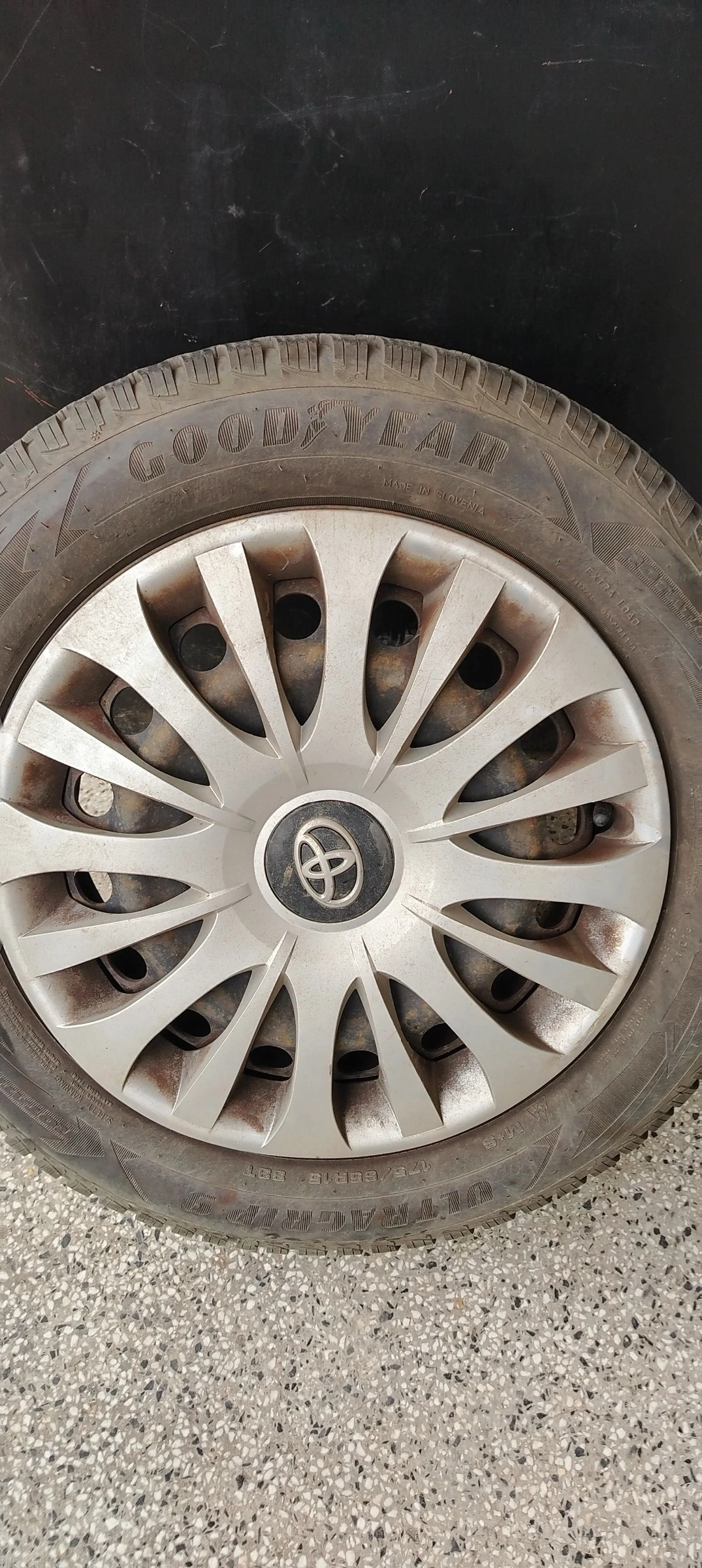 Гуми с джанти Goodyear 175/65R15