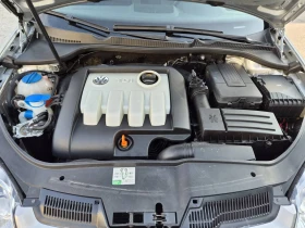 VW Golf 1.9TDi Автомат, снимка 17