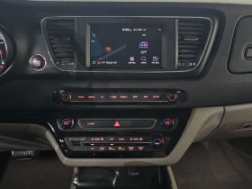 Kia Carnival 2.2 Automatic, снимка 12