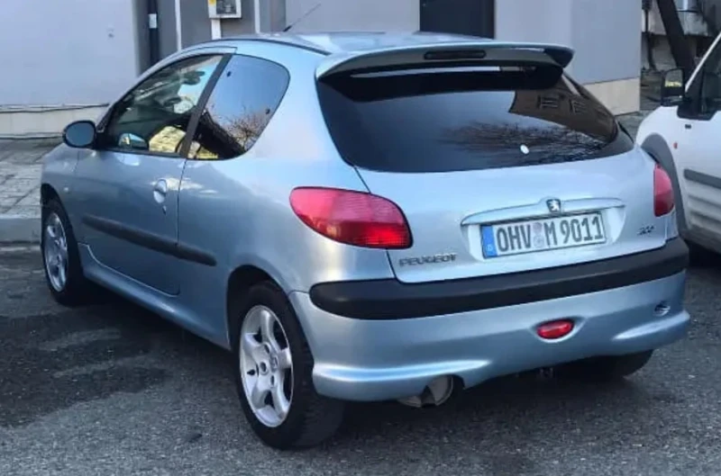 Peugeot 206, снимка 2 - Автомобили и джипове - 47540256