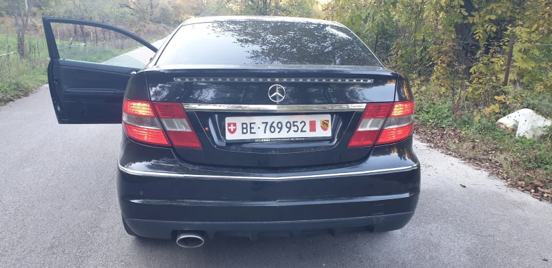 Mercedes-Benz C 200, снимка 14 - Автомобили и джипове - 47729259