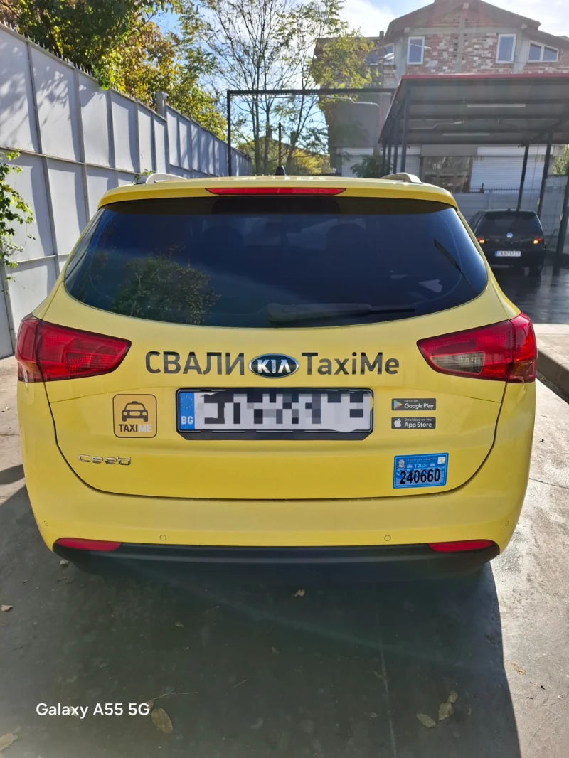 Kia Ceed, снимка 6 - Автомобили и джипове - 47791331