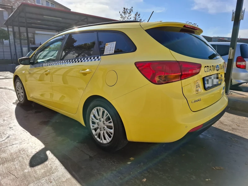 Kia Ceed, снимка 5 - Автомобили и джипове - 47791331