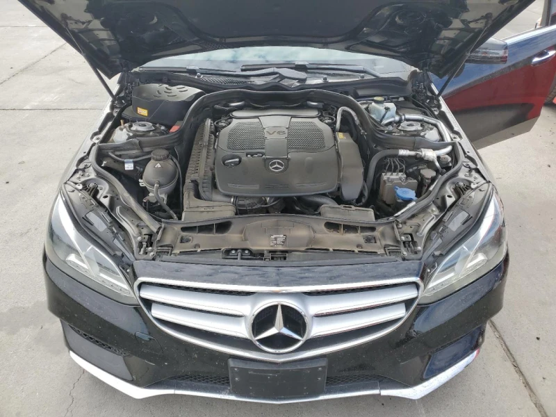 Mercedes-Benz E 350 4MATIC * AMG PACK* , снимка 11 - Автомобили и джипове - 48394110